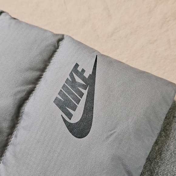 Y2K Nike Goose Down Puffer Coat Jacket Sm Running Sportswear Outdoor Hiking - Picture 4 of 13